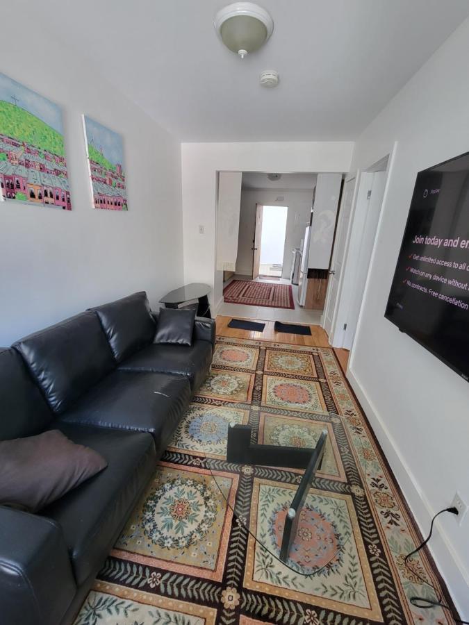 Small Condo In Montreal -Fast Wifi Exterior foto