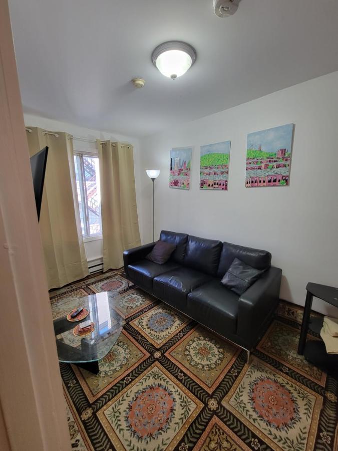 Small Condo In Montreal -Fast Wifi Exterior foto
